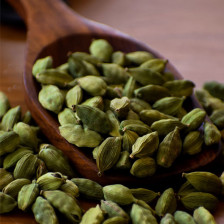 Premium Quality Green Cardamom (Elakkaya ) - Elaichi 